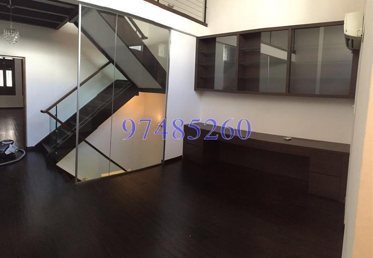 Everitt Road (D15), Terrace #119898682